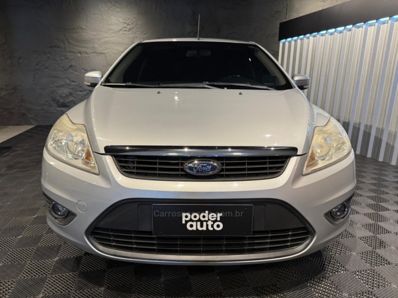 FOCUS 1.6 SE 16V FLEX 4P MANUAL - 2013 - FARROUPILHA