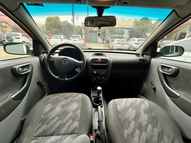 CORSA 1.0 MPFI 8V GASOLINA 4P MANUAL - 2002 - CAXIAS DO SUL