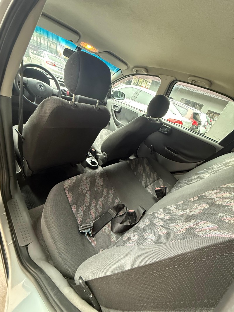 CORSA 1.0 MPFI 8V GASOLINA 4P MANUAL - 2002 - CAXIAS DO SUL