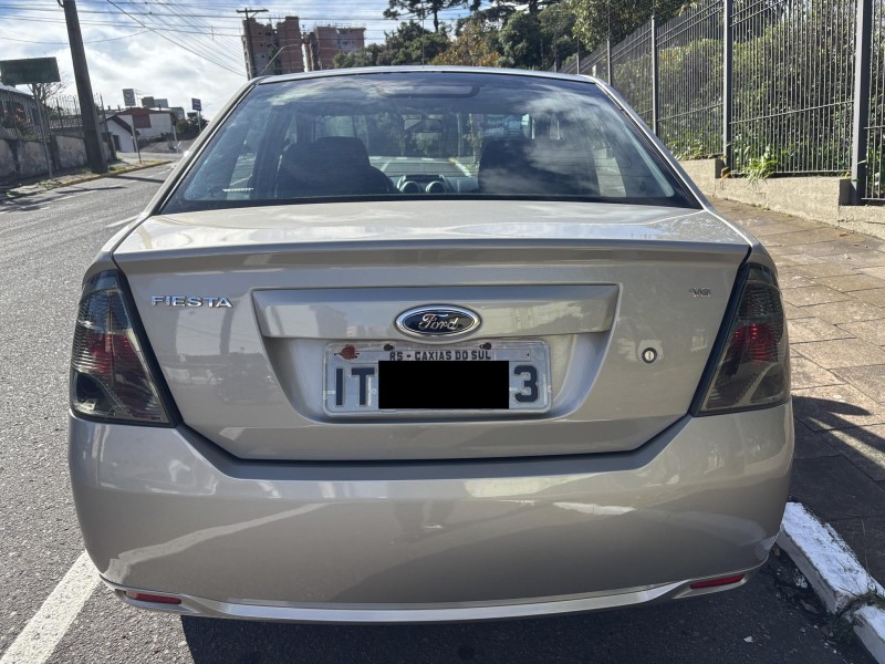 FIESTA 1.6 MPI CLASS SEDAN 8V FLEX 4P MANUAL - 2013 - FARROUPILHA