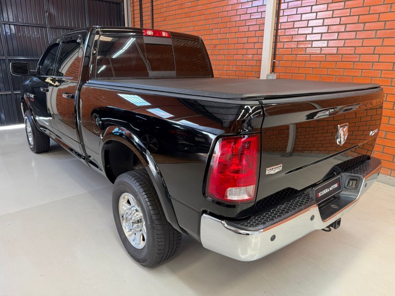 RAM 6.7 2500 LARAMIE 4X4 CD I6 TURBO DIESEL 4P AUTOMÁTICO - 2012 - BENTO GONçALVES