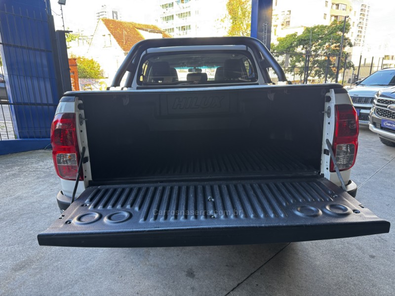 HILUX 2.8 4X4 CD 8V DIESEL 4P MANUAL - 2017 - CAXIAS DO SUL