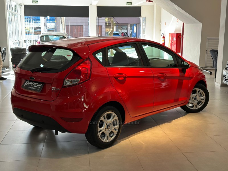 FIESTA 1.6 SE HATCH 16V FLEX 4P MANUAL - 2017 - CAXIAS DO SUL