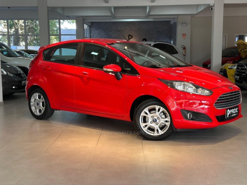 FIESTA 1.6 SE HATCH 16V FLEX 4P MANUAL - 2017 - CAXIAS DO SUL