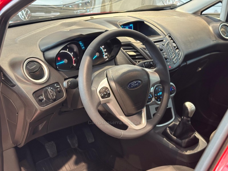 FIESTA 1.6 SE HATCH 16V FLEX 4P MANUAL - 2017 - CAXIAS DO SUL
