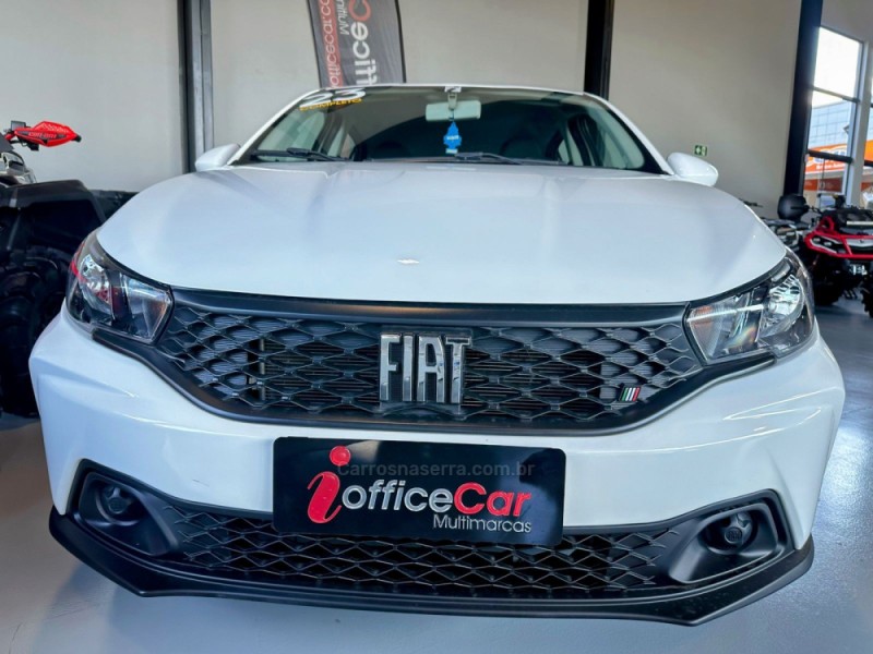 ARGO 1.0 DRIVE 6V FLEX 4P MANUAL - 2023 - TRêS COROAS