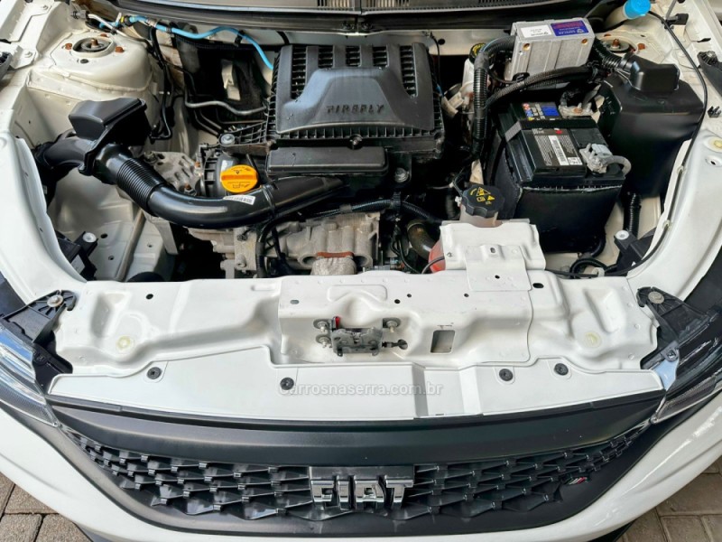 ARGO 1.0 DRIVE 6V FLEX 4P MANUAL - 2023 - TRêS COROAS