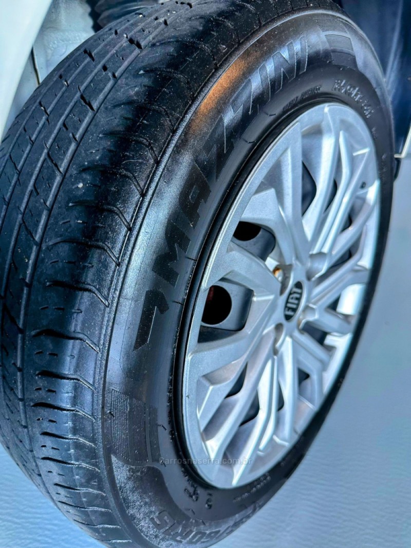 ARGO 1.0 DRIVE 6V FLEX 4P MANUAL - 2023 - TRêS COROAS