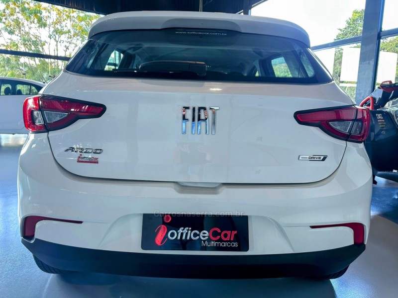 ARGO 1.0 DRIVE 6V FLEX 4P MANUAL - 2023 - TRêS COROAS