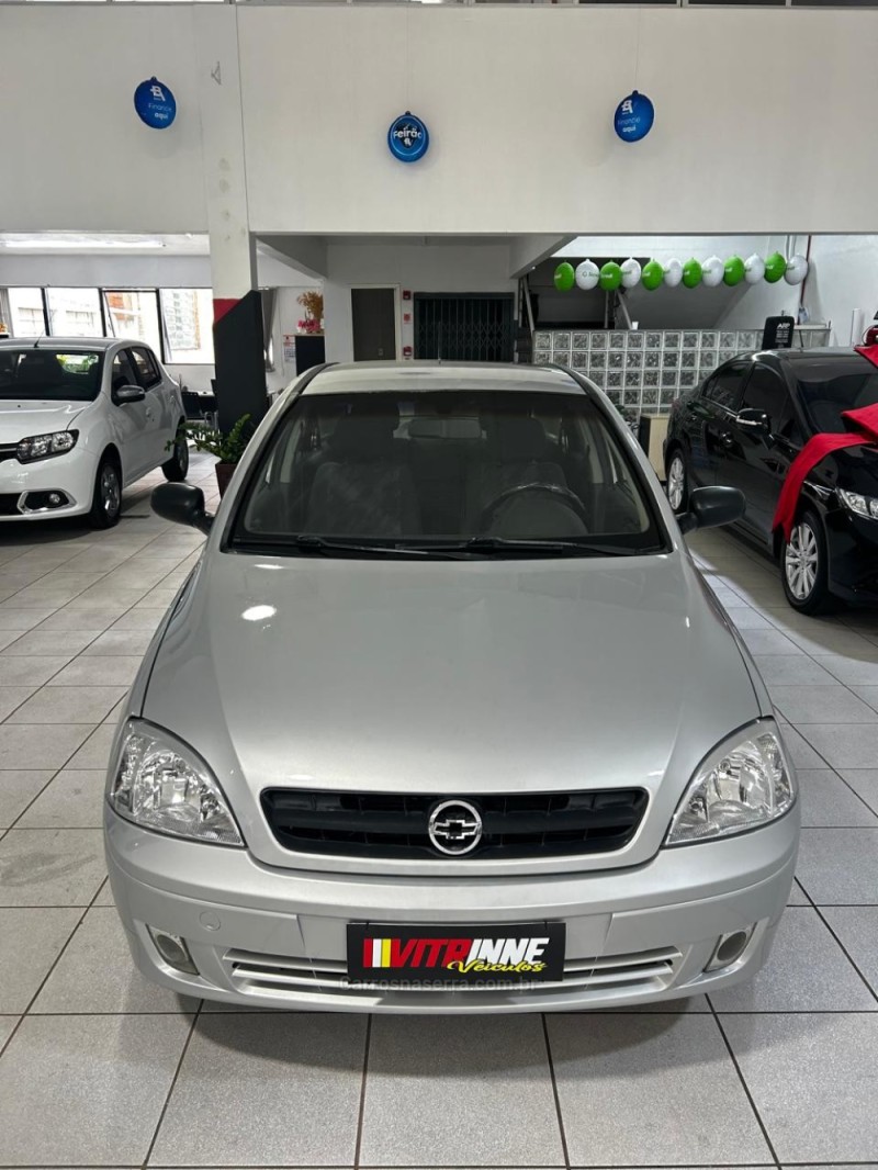 CORSA 1.8 MPFI SEDAN 8V GASOLINA 4P MANUAL - 2003 - CAXIAS DO SUL