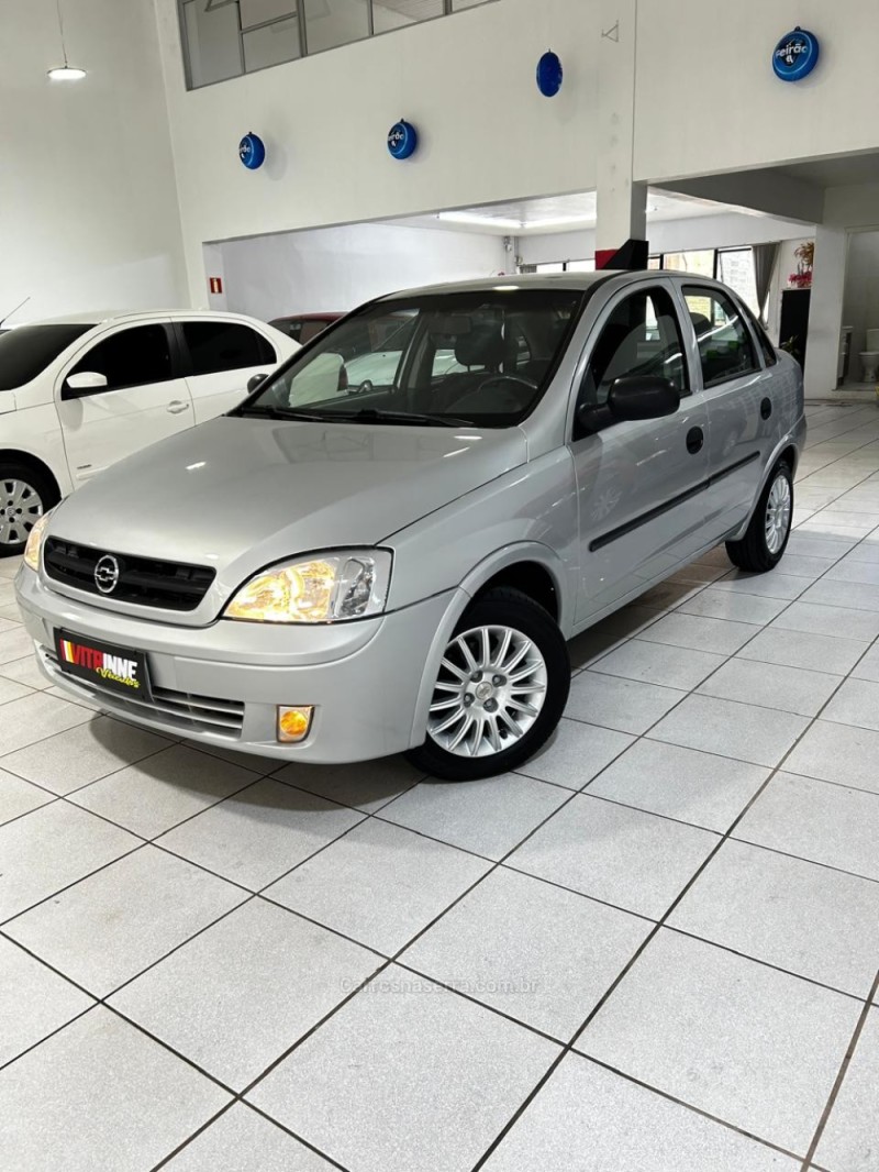 CORSA 1.8 MPFI SEDAN 8V GASOLINA 4P MANUAL - 2003 - CAXIAS DO SUL
