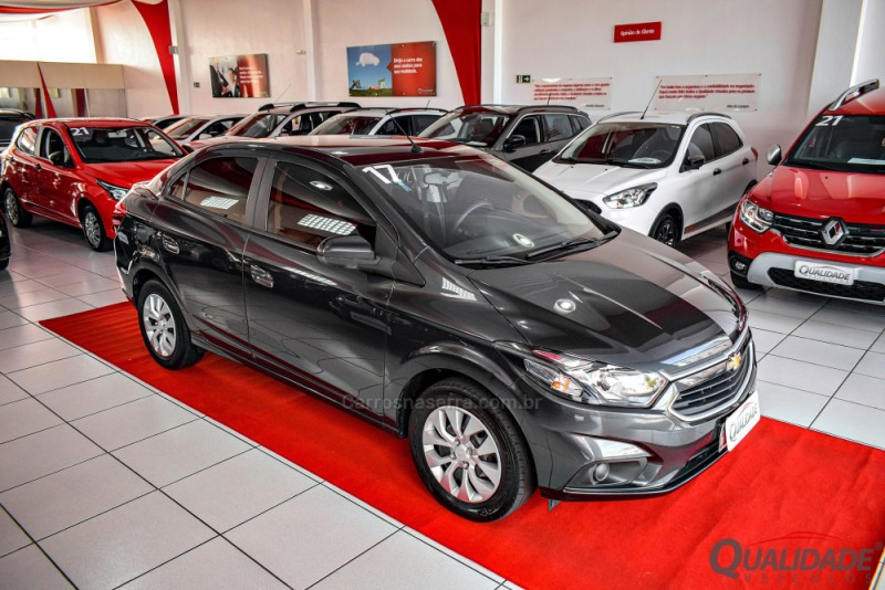 PRISMA 1.4 MPFI LT 8V FLEX 4P MANUAL - 2017 - SANTA CRUZ DO SUL