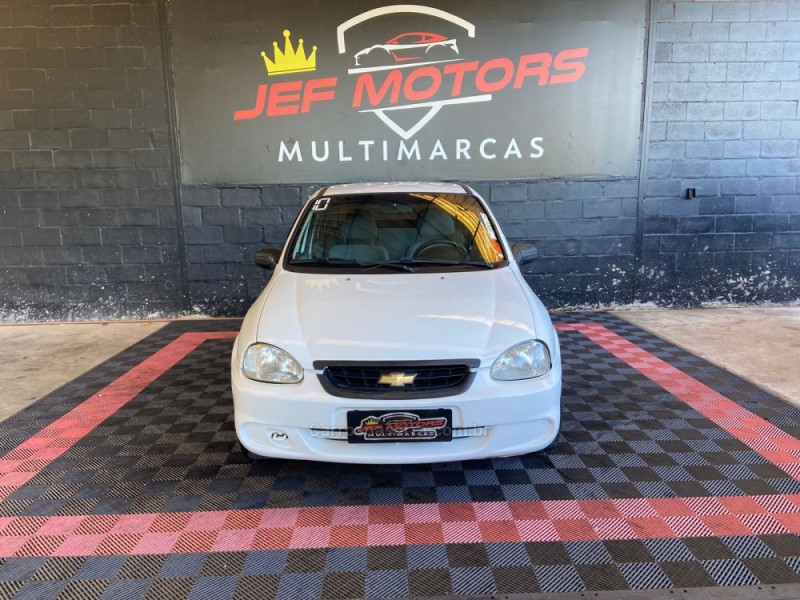 CORSA 1.0 MPFI CLASSIC SEDAN LIFE 8V FLEX 4P MANUAL - 2010 - CAXIAS DO SUL