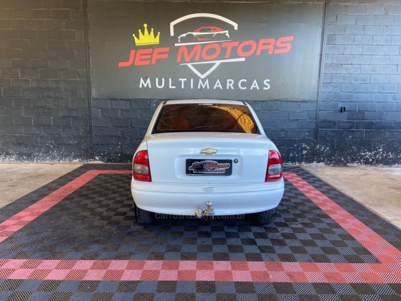 CORSA 1.0 MPFI CLASSIC SEDAN LIFE 8V FLEX 4P MANUAL - 2010 - CAXIAS DO SUL
