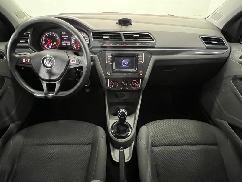 VOYAGE 1.6 MI COMFORTLINE 8V FLEX 4P MANUAL - 2017 - FARROUPILHA