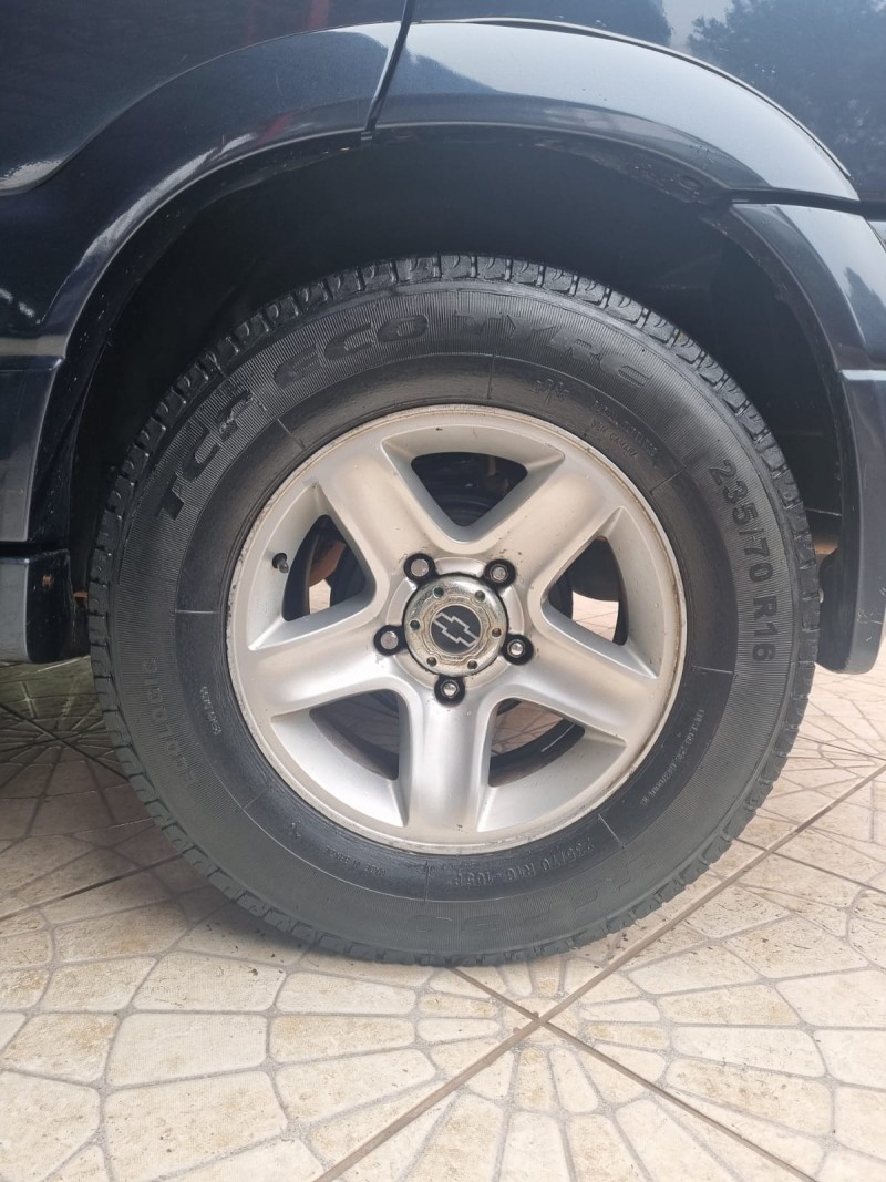 TRACKER 2.0 4X4 16V GASOLINA 4P MANUAL - 2009 - CAXIAS DO SUL