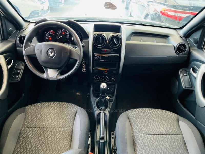 DUSTER OROCH 1.6 16V FLEX EXPRESSION 4P MANUAL - 2022 - SAPUCAIA DO SUL