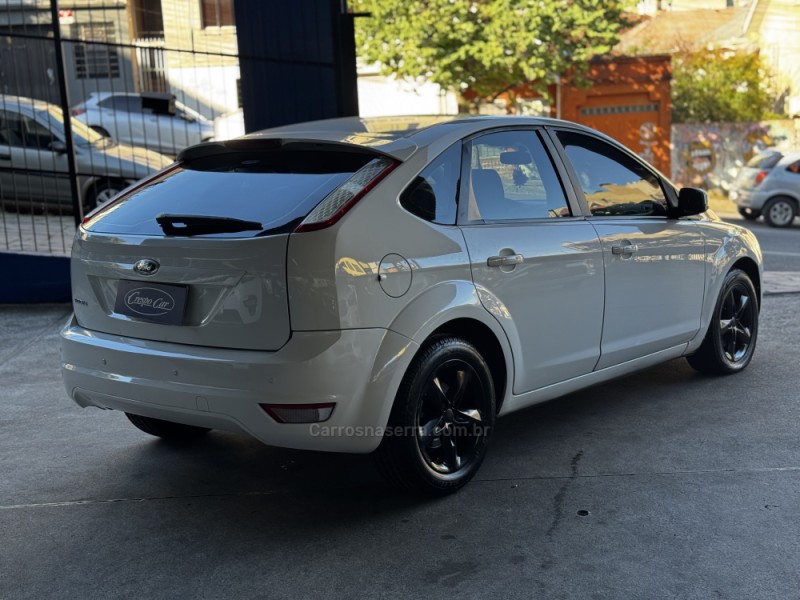 FOCUS 1.6 GLX 16V FLEX 4P MANUAL - 2013 - CAXIAS DO SUL