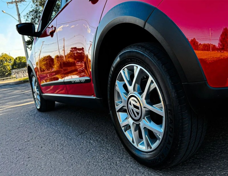 UP 1.0 TSI CROSS 12V FLEX 4P MANUAL - 2017 - CAXIAS DO SUL