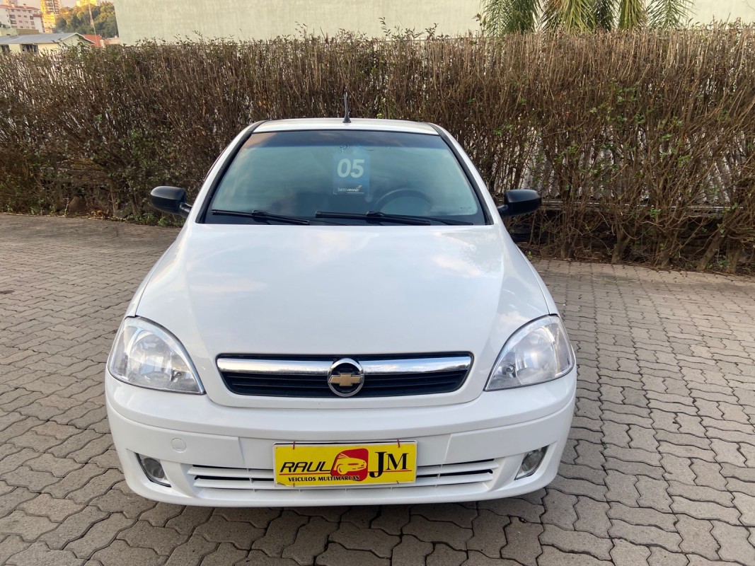 CORSA 1.0 MPFI JOY 8V GASOLINA 4P MANUAL - 2005 - CAXIAS DO SUL