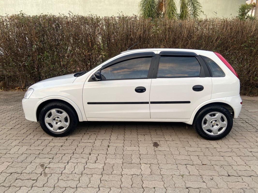 CORSA 1.0 MPFI JOY 8V GASOLINA 4P MANUAL - 2005 - CAXIAS DO SUL