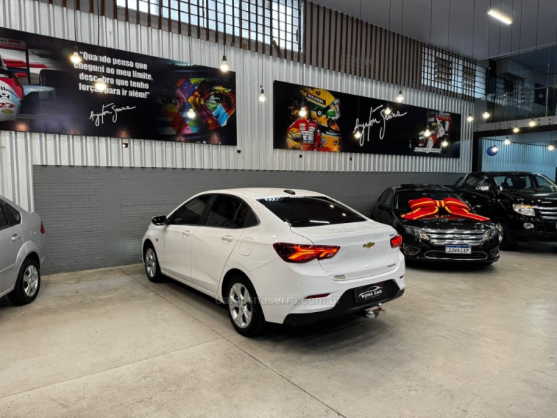 ONIX 1.0	PREMIER PLUS 12V TURBO FLEX 4P AUTOMÁTICO - 2020 - CAXIAS DO SUL