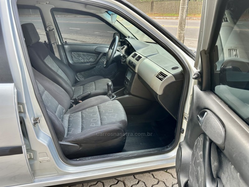 GOL 1.0 MI 16V TURBO GASOLINA 4P MANUAL G.III - 2001 - CAXIAS DO SUL