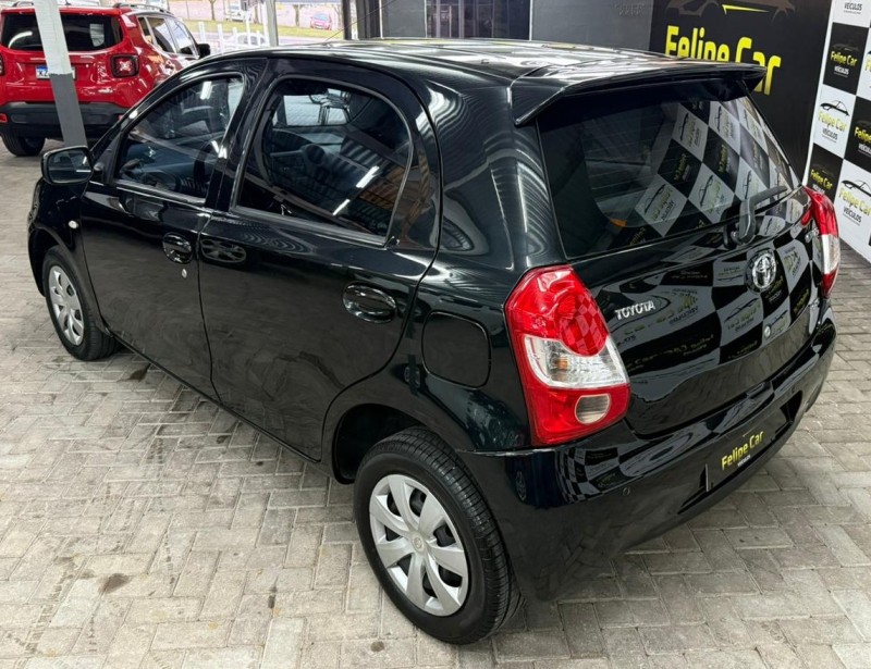 ETIOS 1.3 XS 16V FLEX 4P MANUAL - 2013 - CAXIAS DO SUL