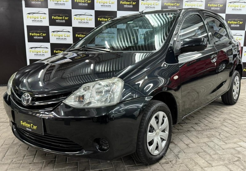 etios 1.3 xs 16v flex 4p manual 2013 caxias do sul
