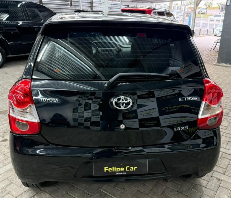 ETIOS 1.3 XS 16V FLEX 4P MANUAL - 2013 - CAXIAS DO SUL