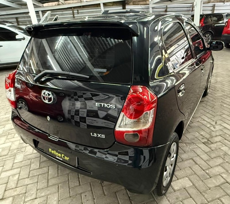 ETIOS 1.3 XS 16V FLEX 4P MANUAL - 2013 - CAXIAS DO SUL