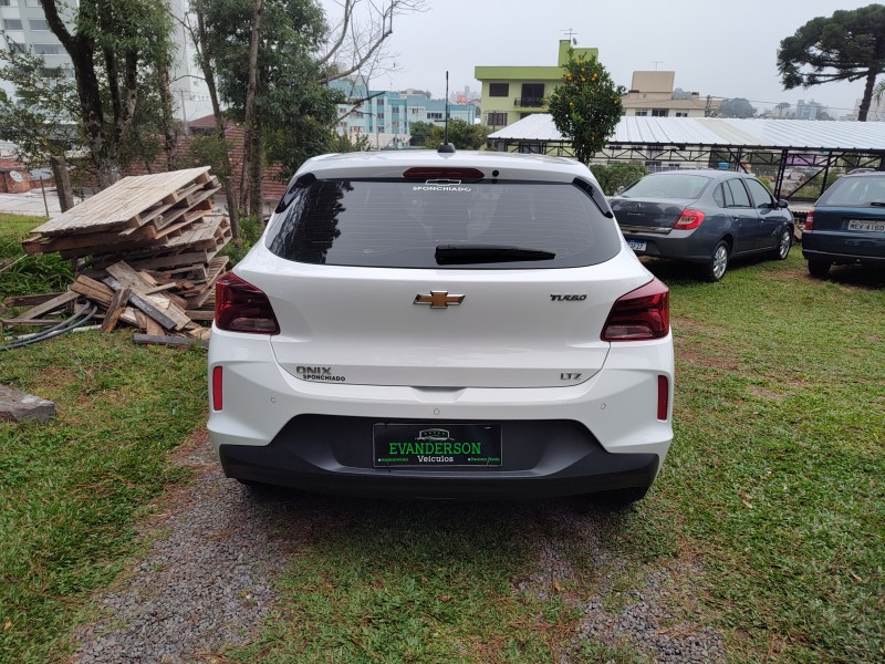 ONIX 1.0 LTZ 12V TURBO FLEX 4P AUTOMÁTICO - 2024 - CAXIAS DO SUL
