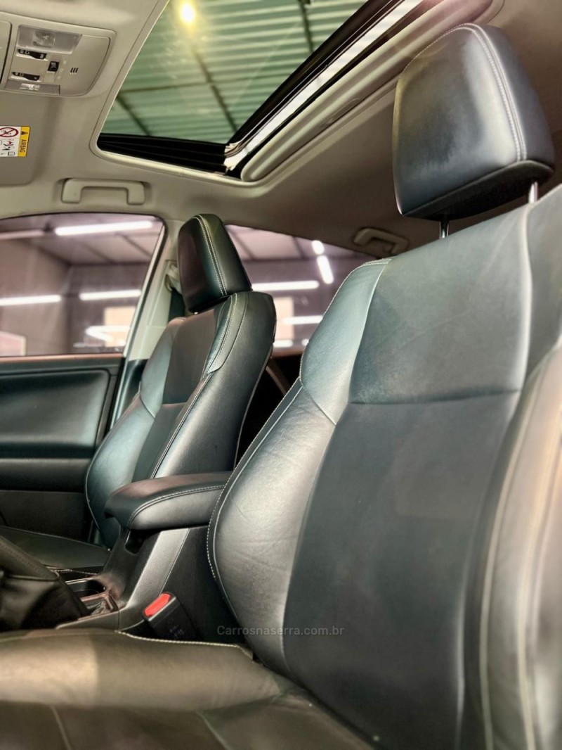 RAV4 2.0 TOP 4X2 16V GASOLINA 4P AUTOMÁTICO - 2018 - ESTâNCIA VELHA