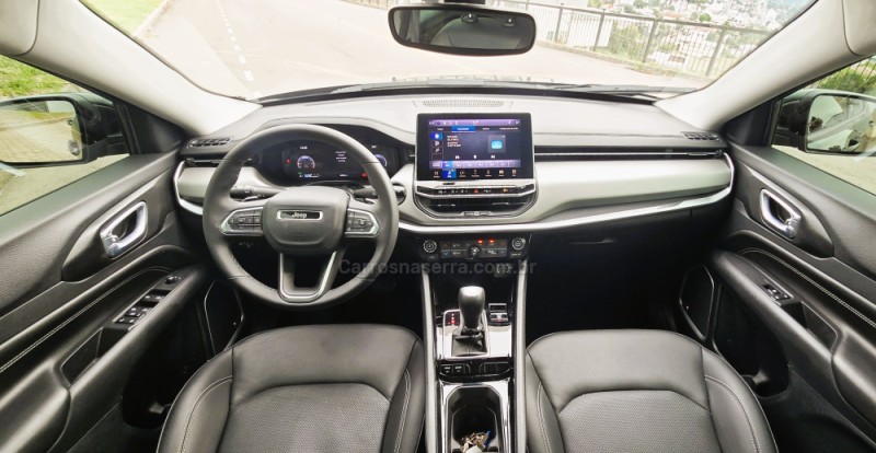 COMPASS 1.3 LONGITUDE T270 16V TURBO 4X2 FLEX 4P AUTOMÁTICO - 2025 - BENTO GONçALVES
