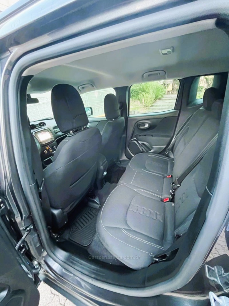 RENEGADE 1.3 T270 16V TURBO FLEX 4P AUTOMÁTICO - 2023 - BENTO GONçALVES