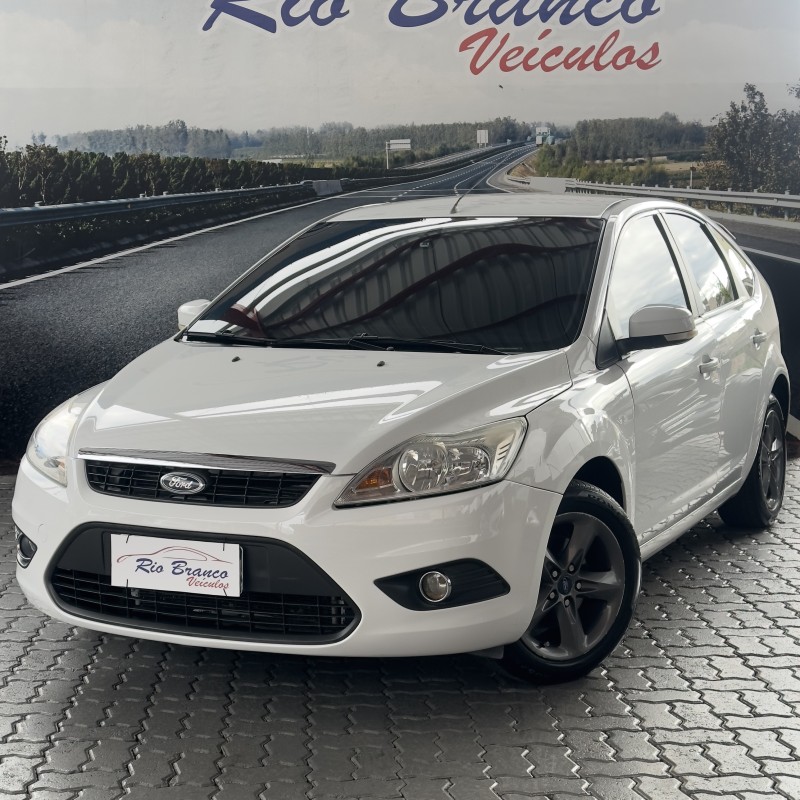 FOCUS 2.0 FC 16V GASOLINA 4P MANUAL