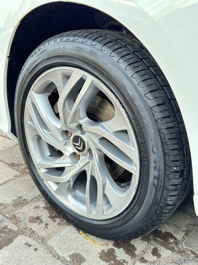 C4 LOUNGE 1.6 EXCLUSIVE 16V TURBO FLEX 4P AUTOMÁTICO - 2015 - CAXIAS DO SUL