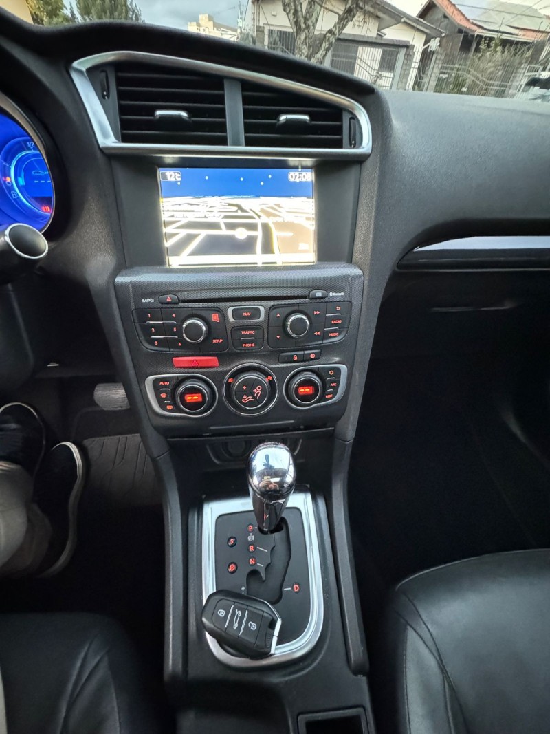 C4 LOUNGE 1.6 EXCLUSIVE 16V TURBO FLEX 4P AUTOMÁTICO - 2015 - CAXIAS DO SUL