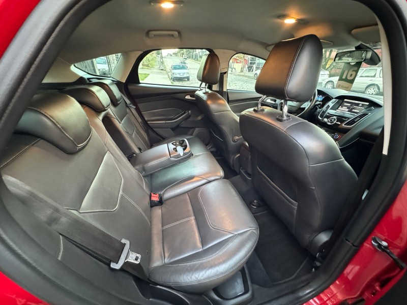 FOCUS 2.0 TITANIUM HATCH 16V FLEX 4P AUTOMÁTICO - 2016 - CAXIAS DO SUL