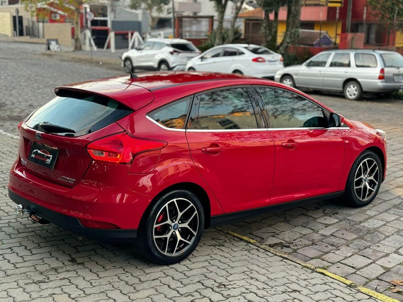 FOCUS 2.0 TITANIUM HATCH 16V FLEX 4P AUTOMÁTICO - 2016 - CAXIAS DO SUL