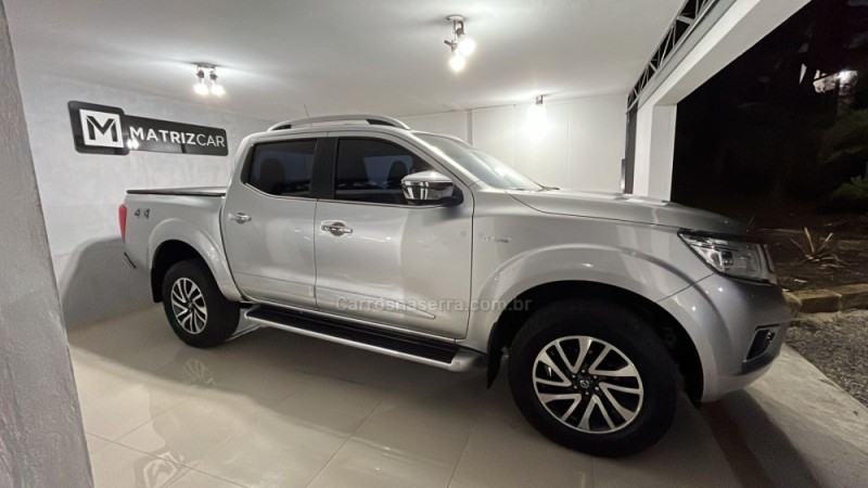 FRONTIER 2.3 LE 4X4 CD BI TURBO DIESEL 4P AUTOMÁTICO - 2022 - CANELA