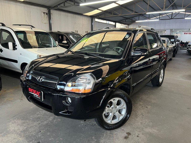 tucson 2.0 mpfi gls 16v 143cv 2wd flex 4p automatico 2014 caxias do sul