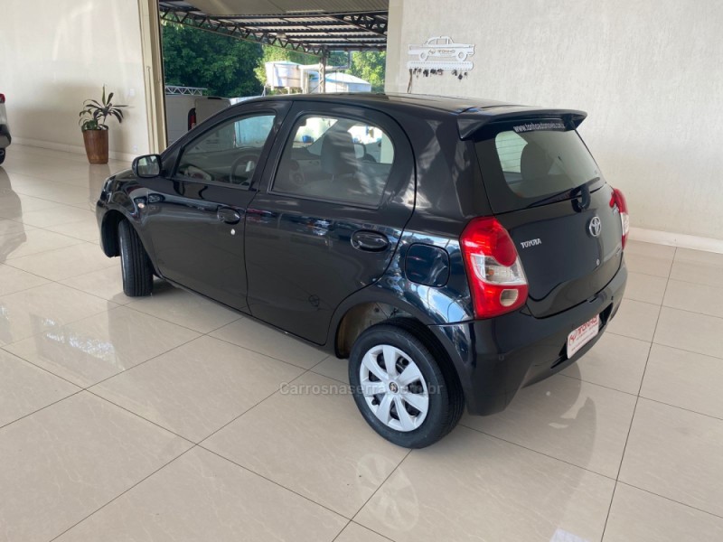 ETIOS 1.3 XS 16V FLEX 4P MANUAL - 2013 - LAJEADO