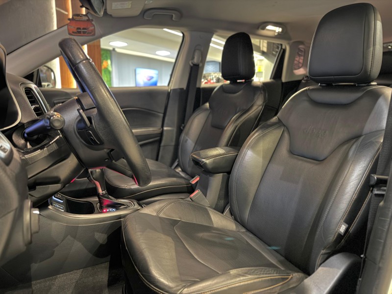 COMPASS 2.0 16V FLEX LONGITUDE AUTOMÁTICO - 2018 - NOVO HAMBURGO