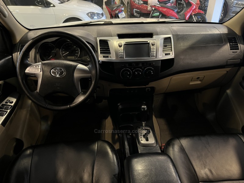 HILUX SW4 2.7 SR 7 LUGARES 4X2 16V FLEX 4P AUTOMÁTICO - 2015 - BENTO GONçALVES