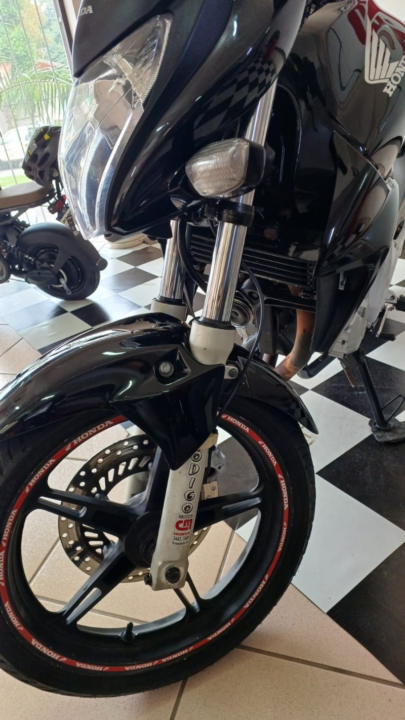 CB 300R  - 2014 - VERANóPOLIS