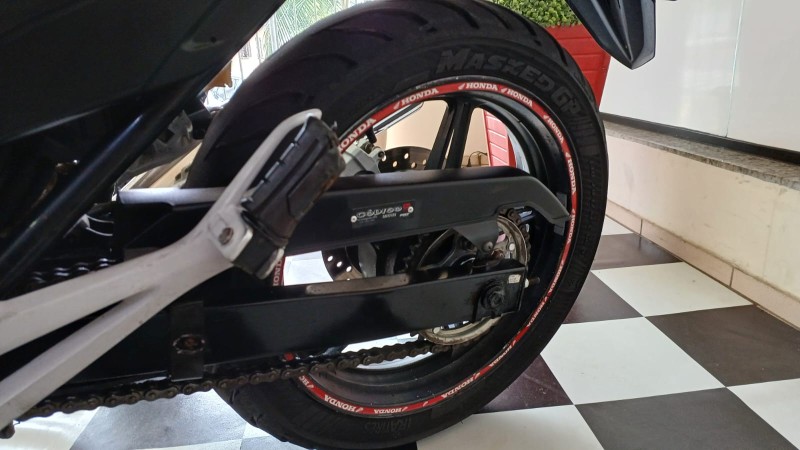 CB 300R  - 2014 - VERANóPOLIS