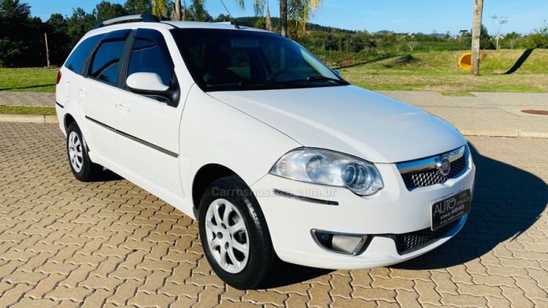PALIO 1.4 MPI ATTRACTIVE WEEKEND 8V FLEX 4P MANUAL