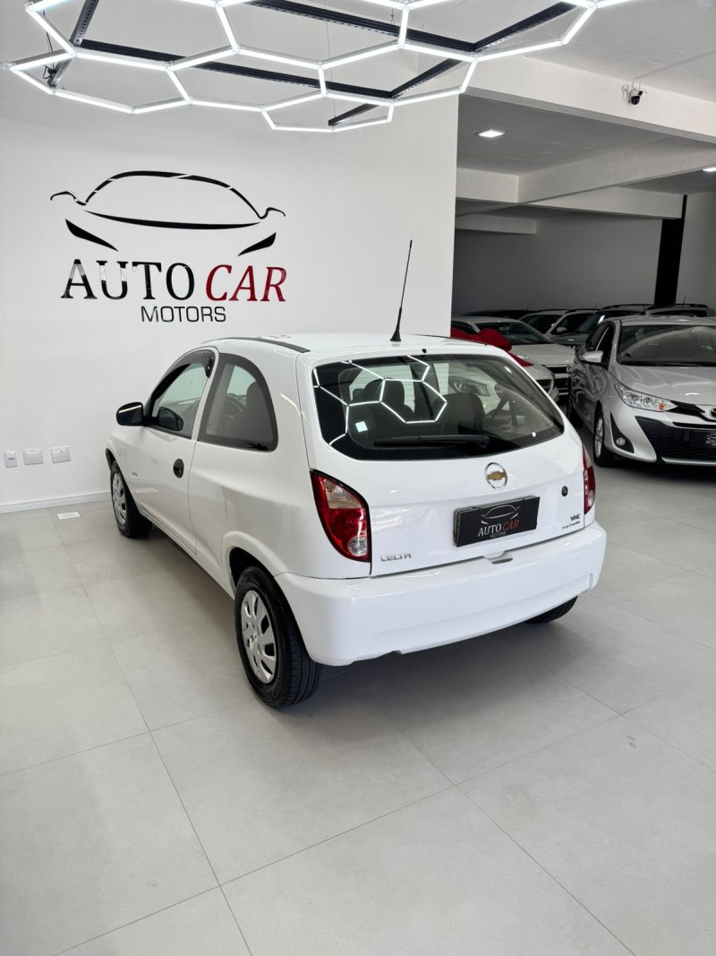 CELTA 1.0 MPFI LIFE 8V FLEX 4P MANUAL - 2007 - CAXIAS DO SUL