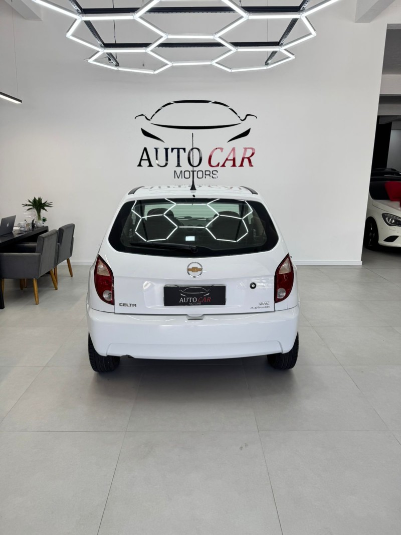 CELTA 1.0 MPFI LIFE 8V FLEX 4P MANUAL - 2007 - CAXIAS DO SUL